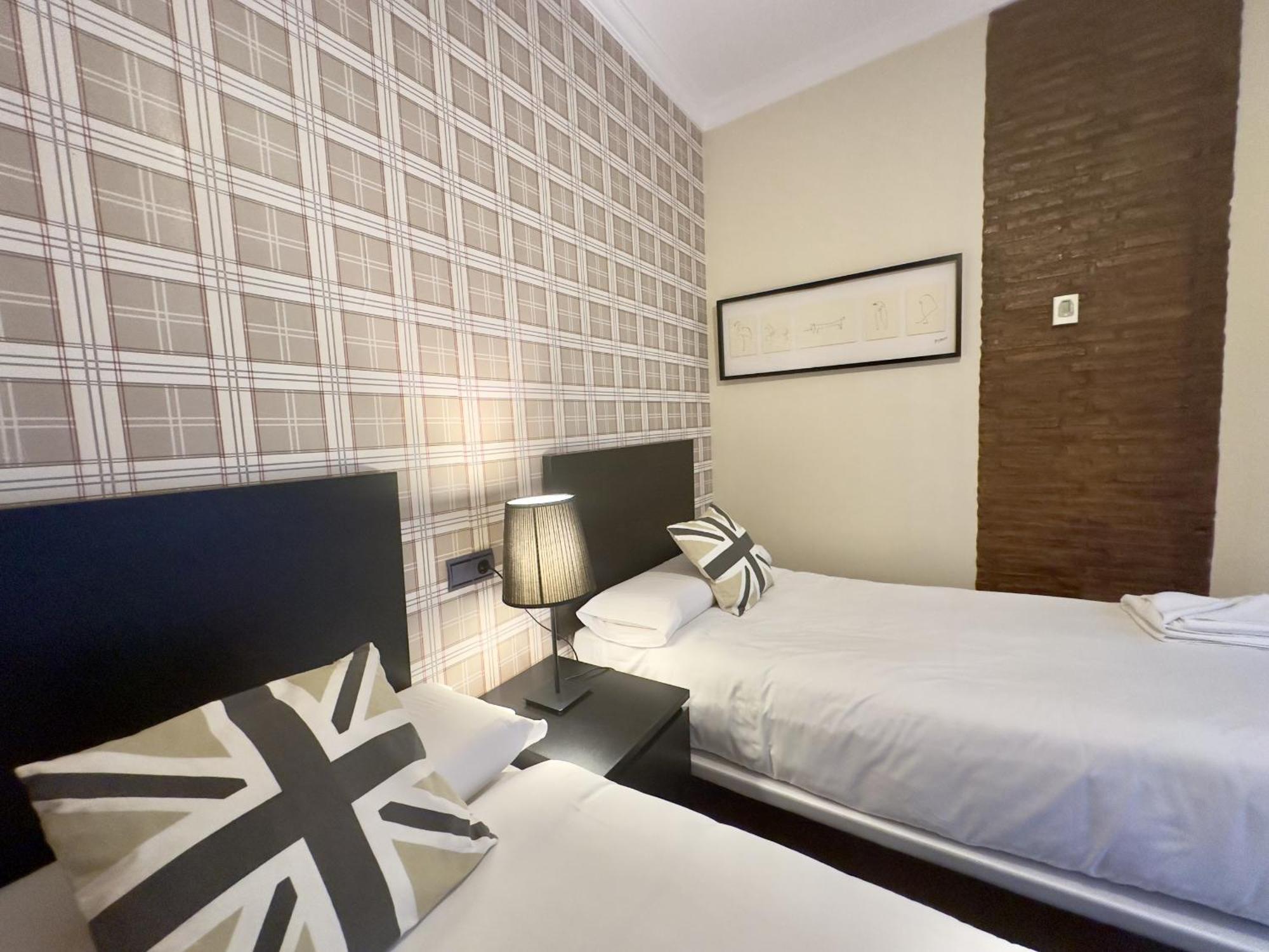 Urbe10 Plaza De Uncibay 3 Bedrooms Apatment Apartament